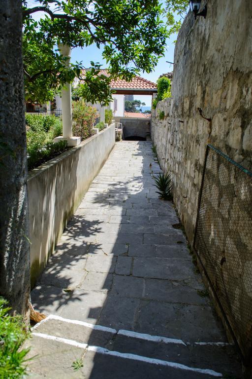 Apartment Lara Ντουμπρόβνικ Εξωτερικό φωτογραφία