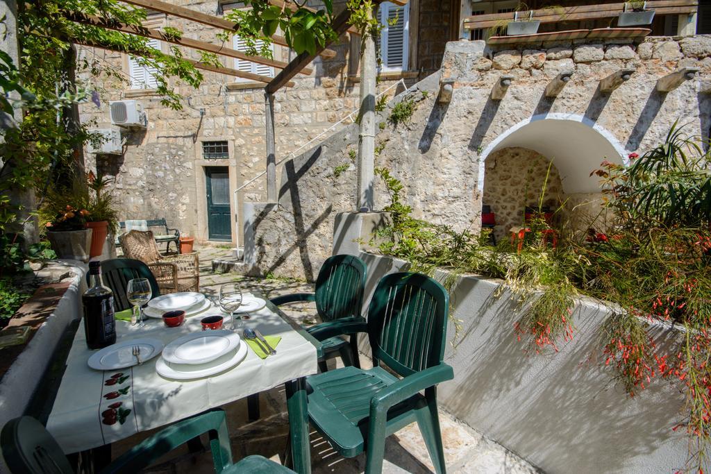 Apartment Lara Ντουμπρόβνικ Εξωτερικό φωτογραφία